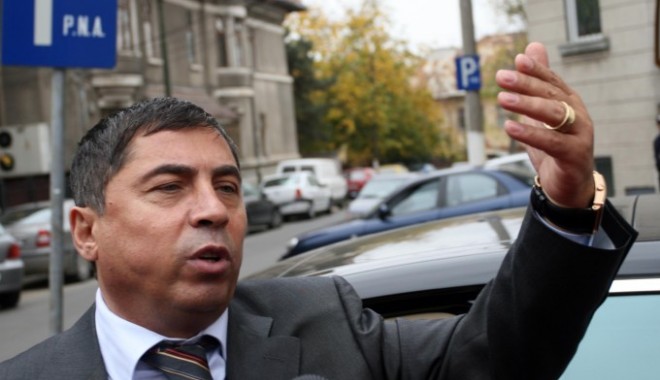 Idilă între un dinamovist și o stelistă! Fiul lui Vasile Turcu se iubește cu fata lui Mihai Stoica! - turcu-1370187616.jpg