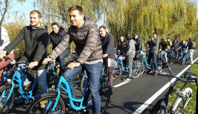 Bicicliști, haideți la un tur al lacului Techirghiol! - turdebicicleta-1513353037.jpg