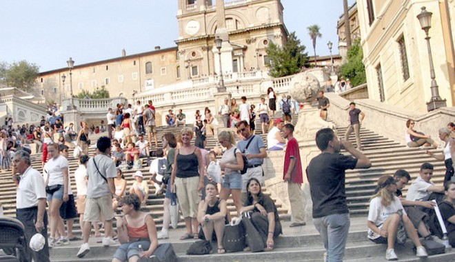 Turismul asigură 5% din PIB-ul Uniunii Europene - turism-1316973717.jpg