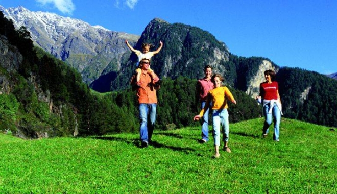 Vești bune din turism! - turismulepeval-1467384068.jpg