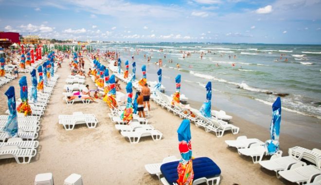 Turiștii străini cheltuiesc în medie 2.383,5 lei de persoană, în România - turist-1552857550.jpg