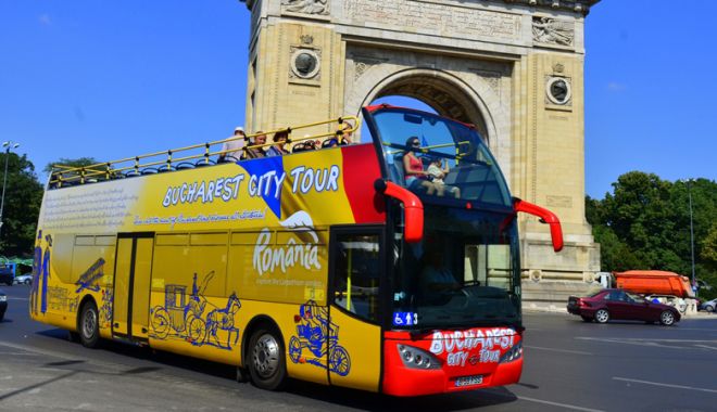 Turiștii străini au cheltuit peste 3 miliarde de lei în România - turistr-1537189879.jpg