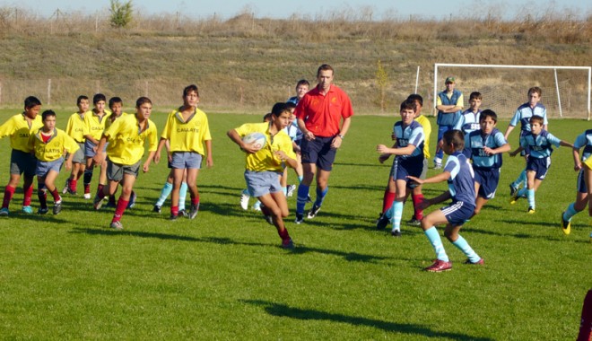 Turneul Tomis, pe lista competițiilor de mini-rugby organizate de FRR - turneu-1393440163.jpg