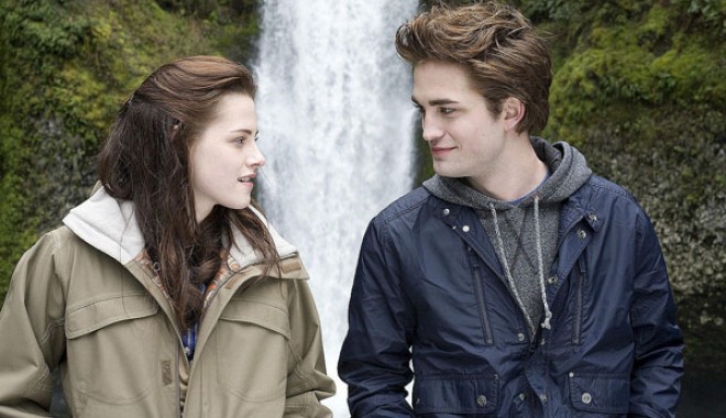 Ultimul film al seriei Twilight, final diferit de cel al cărții - twilight7lg-1344871838.jpg