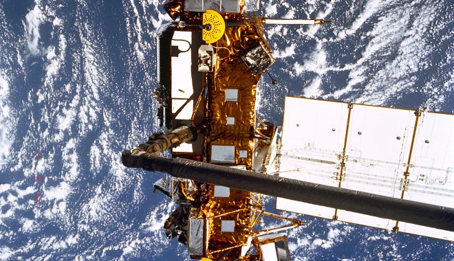 Astăzi cade pe Pământ satelitul NASA - uars-1316770425.jpg