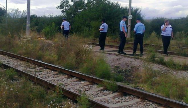 TRAGEDIE FEROVIARĂ ÎN JUDEȚUL CONSTANȚA! BĂRBAT UCIS DE TREN - ucisdetrensursatvsud-1536832310.jpg