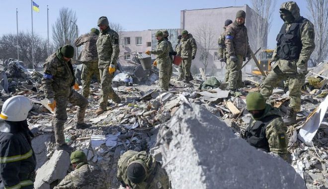 Ucraina şi Rusia au făcut schimb de sute de soldaţi ucişi - ucraina-1654431816.jpg