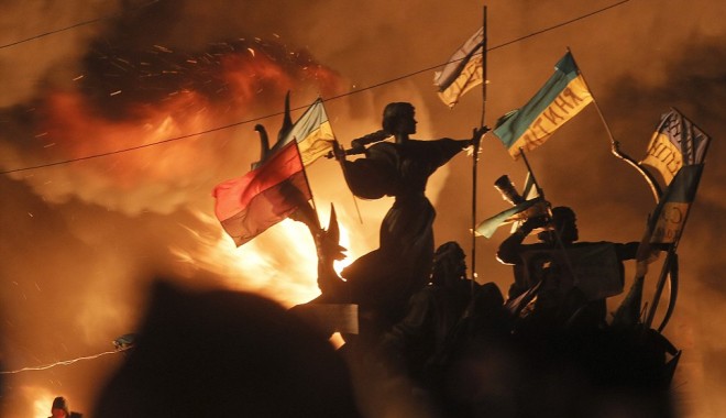 PROTESTE LA KIEV. IANUKOVICI: 