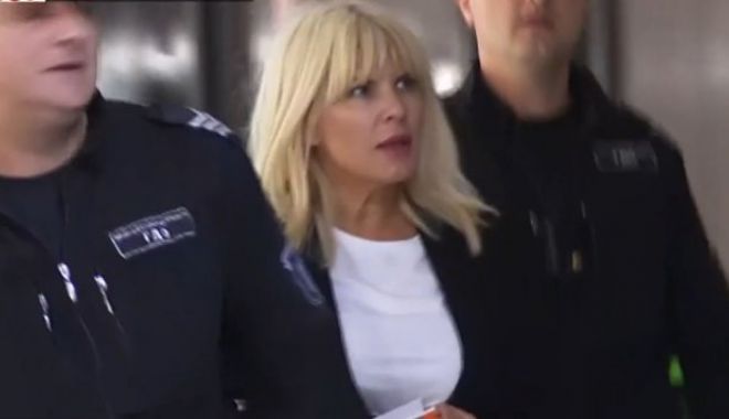 Elena Udrea rupe tăcerea. Primul mesaj din închisoare