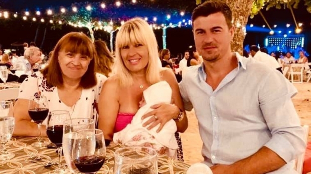 Elena Udrea vrea să se întoarcă în România, împreună cu fetița ei - udrea12491200-1551170834.jpg