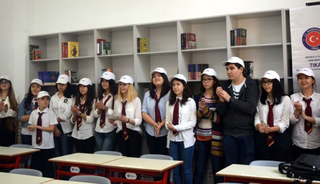 Ziua Limbii Turce, sărbătorită de UDTR cu premii pentru elevi - udtr3-1528303688.jpg