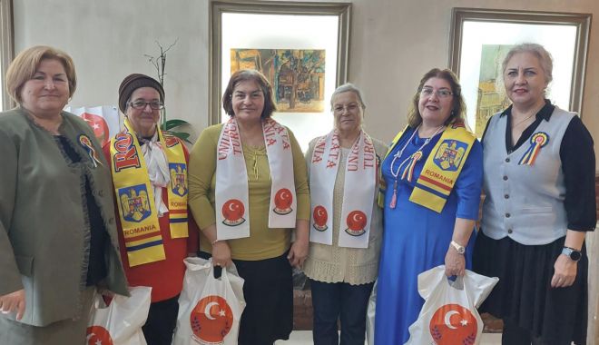 Ziua Drepturilor Femeii, marcată de membrele UDTR. Iată cine a luat premii - udtrpremii-1671216874.jpg