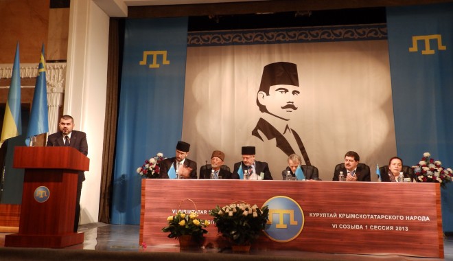 Delegație a UDTTMR, prezentă la Congresul tătarilor din Crimeea - udttmr2-1382963754.jpg