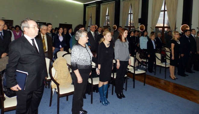 UDTTMR a premiat cadrele didactice  de etnie tătară și turcă - udttmrapremiatcadrele-1386009266.jpg