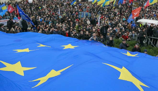UE: Ușa unui acord cu Ucraina este deschisă în continuare - ue-1387302056.jpg