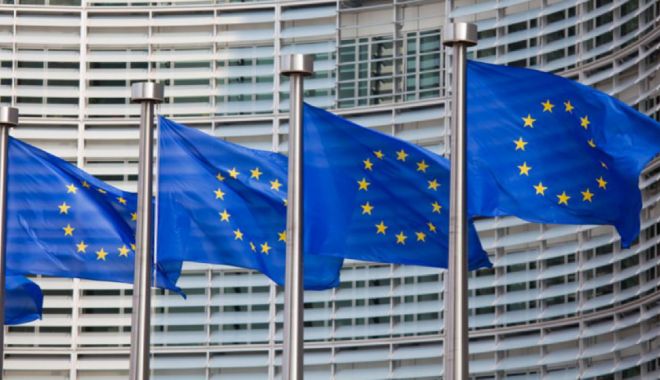 Comisia Europeană vrea ca statele membre să-și deschidă frontierele până la sfârșitul lui iunie - ue-1591361608.jpg