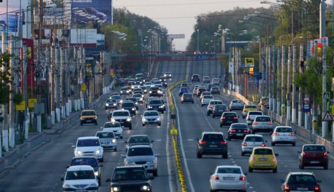 România primeşte ajutor de la UE pentru transportul rutier în contextul invaziei din Ucraina - ue-1656436108.jpg