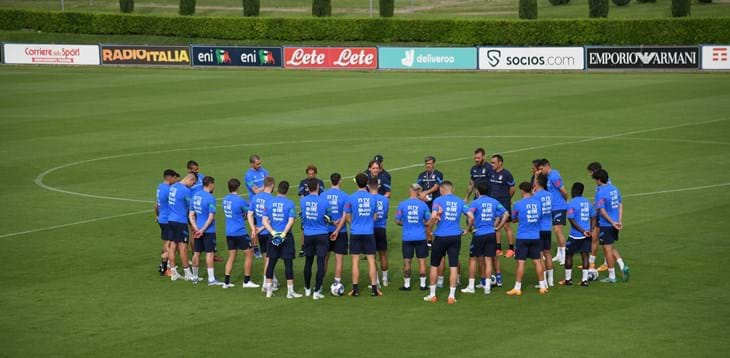 UEFA a decis. Echipele vor putea avea loturi de 23-26 de jucători la EURO 2024 - uefa-1714748970.jpg
