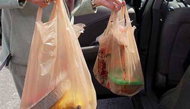 UE declară război pungilor de plastic - uepungi-1429890130.jpg