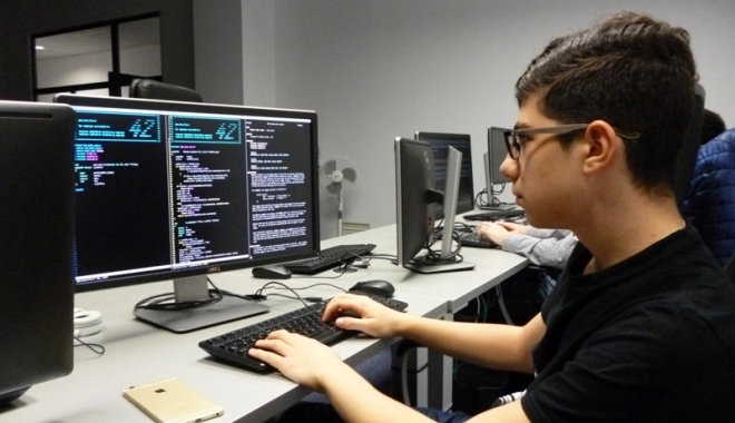 UE vrea  să impoziteze cifra de afaceri a companiilor informatice - uevreasaimpoziteze-1505648531.jpg