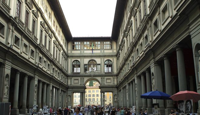 Galeria Uffizi a dat în judecată casa Jean Paul Gaultier - uffizi-1665508439.jpg