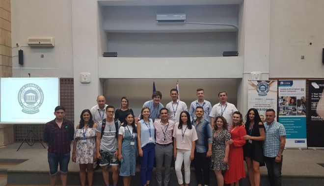 Târg de universități în Marea Britanie, sâmbătă, la Biblioteca Județeană - ukconnect-1552000139.jpg