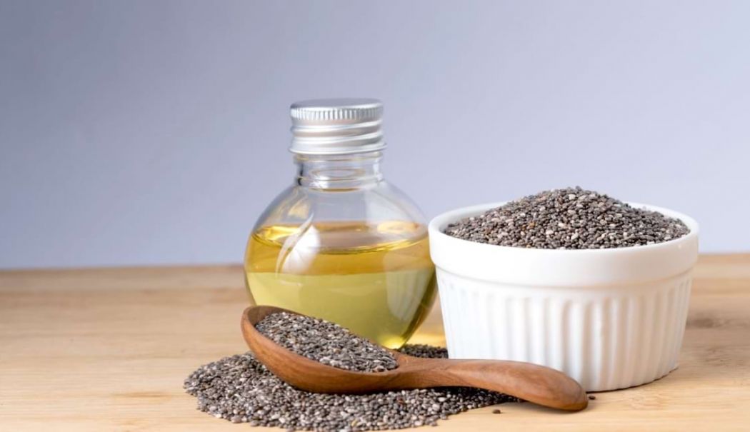 Uleiul din seminţe de chia stimulează producția de colagen - ulei-seminte-1762363277.jpg