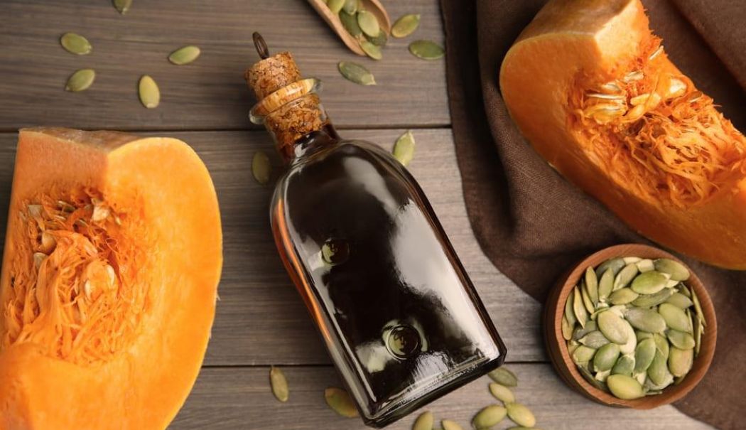 Uleiul de dovleac contribuie la menținerea sănătății inimii și a sistemului cardiovascular - uleiul-de-dovleac-1732800664.jpg