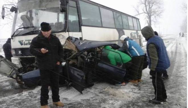 Doi polițiști din Constanța, morți într-un grav accident rutier - ultimamisiunepolitistimorti-1420464087.jpg