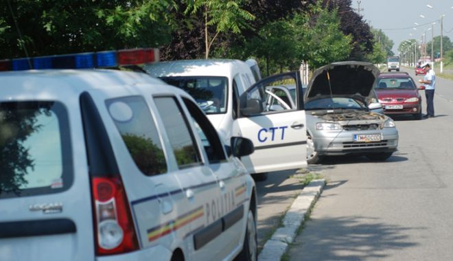 Controale RAR! Zeci de mașini - 