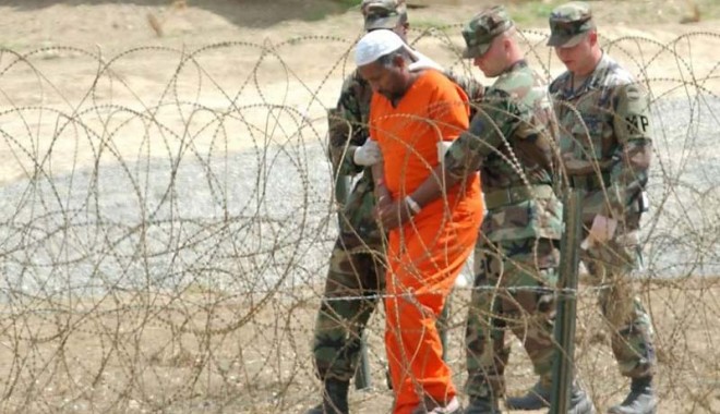 Ultimii sudanezi  deținuți la Guantanamo au sosit în țară - ultimii-1387478462.jpg