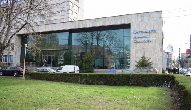 Târg de cariere pentru tineri,  la Universitatea Maritimă - umc-1508429877.jpg