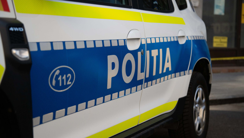 Incident șocant! Un şofer beat şi posibil drogat a lovit cu maşina un grup de pietoni - un-sofer-beat-a-spulberat-un-gru-1735213953.jpg