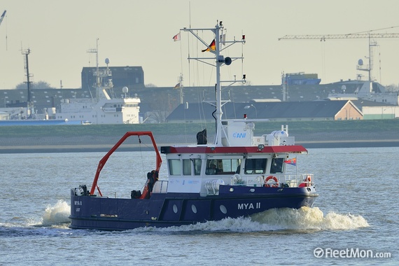 Un accident naval stupid - unaccidentnaval-1444903305.jpg