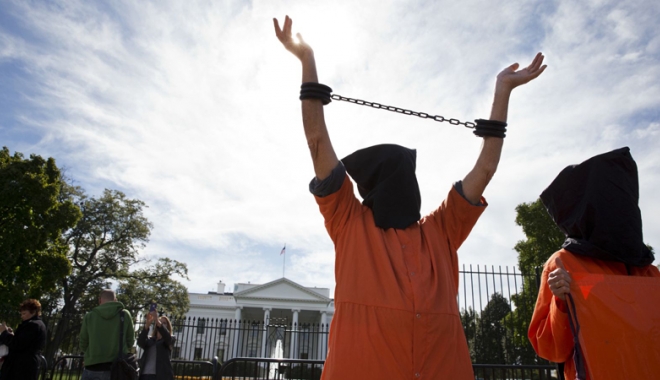 Un britanic eliberat de la Guantanamo  a comis un atentat sinucigaș - unbritanicdelaguantanamo-1487772439.jpg