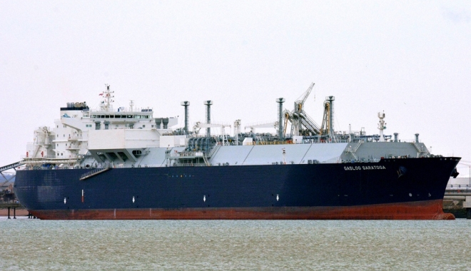 Un bulk-carrier a scufundat un șlep; un marinar e dat dispărut - unbulkcarrierascufundatunslep-1479647465.jpg