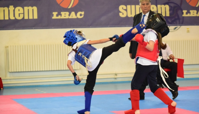 Un constănțean, cel mai valoros  luptător de Kung Fu al anului 2017 - unconstantean-1514293492.jpg