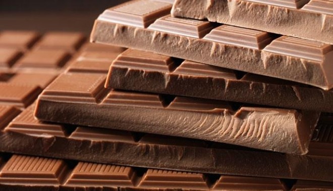 Ciocolată suspectată de salmonella, în hipermarketuri - uncopilromanmurititaliadupaceman-1399025692.jpg