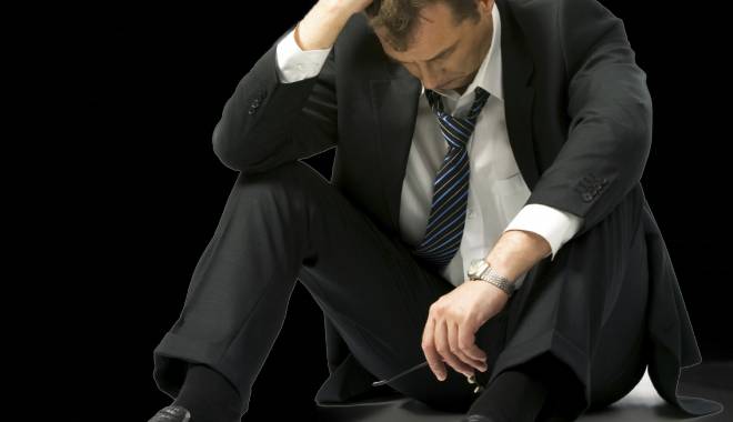 Cum recunoști un bărbat însurat, dintr-o privire - unemployedsadmanmlift-1441635250.jpg
