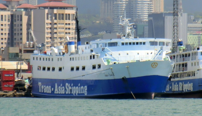 Un ferry-boat cu 619 de pasageri a rămas fără propulsie - unferryboatcu619depasageri-1492669577.jpg