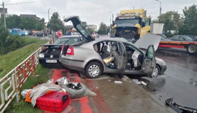 TRAGEDIE RUTIERĂ. Fost polițist, spulberat de un camion la întoarcerea din concediu - unfostpolitistafostucisintrunacc-1531826006.jpg
