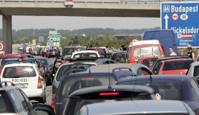 Mii de români, blocați la graniția dintre Austria și Ungaria. MAE: Ungaria permite accesul de la ora 12.00, până la eliminarea blocajului - ungaria-1584528203.jpg