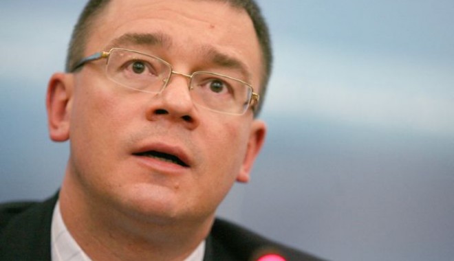 Premierul Ungureanu se întâlnește cu comitetul interministerial pentru combaterea evaziunii fiscale - ungureanu-1329463781.jpg