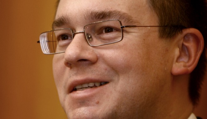 Ungureanu asigură FMI și Comisia Europeană că va respecta angajamentele asumate de fostul Guvern - ungureanu-1329908956.jpg