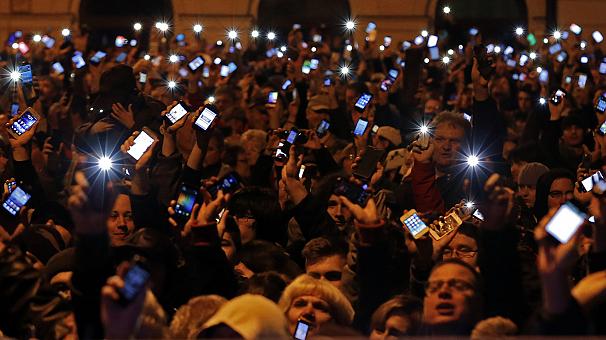 Ce decizie a luat Orban vizavi de TAXA PE INTERNET - unguriinstradataxainternet-1414756858.jpg