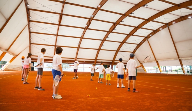 Un investitor misterios! Academie de tenis, în incinta LPS Constanța - uninvestitor2-1473957053.jpg