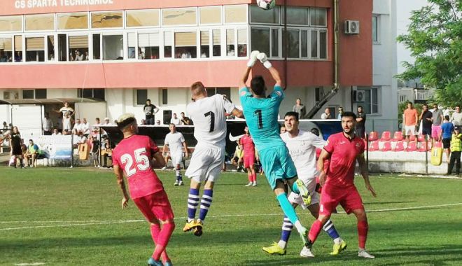 A doua înfrângere consecutivă pentru Unirea Constanţa în Liga a Doua - unireahermannstadtmeci-1628274354.jpg
