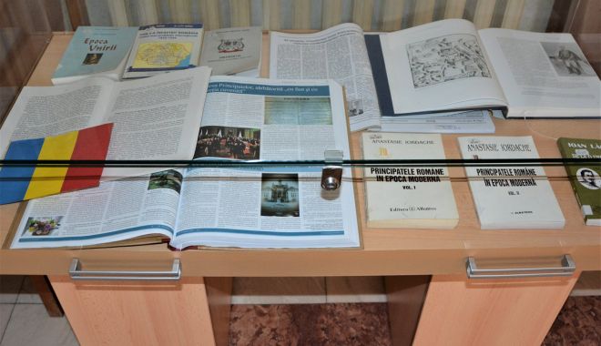 Unirea Principatelor Române, în cărţi. Expoziţie specială la Biblioteca Judeţeană Constanţa - unireaprincipatelor1-1611502153.jpg