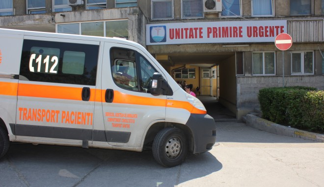 Mii de solicitări la ambulanță, înregistrate ieri din cauza caniculei - unitateprimireurgentespitaluljud-1341324791.jpg