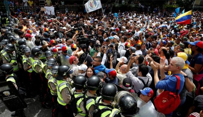 Uniunea Europeană se opune oricărei evoluții militare în criza din Venezuela - uniunea-1552519304.jpg